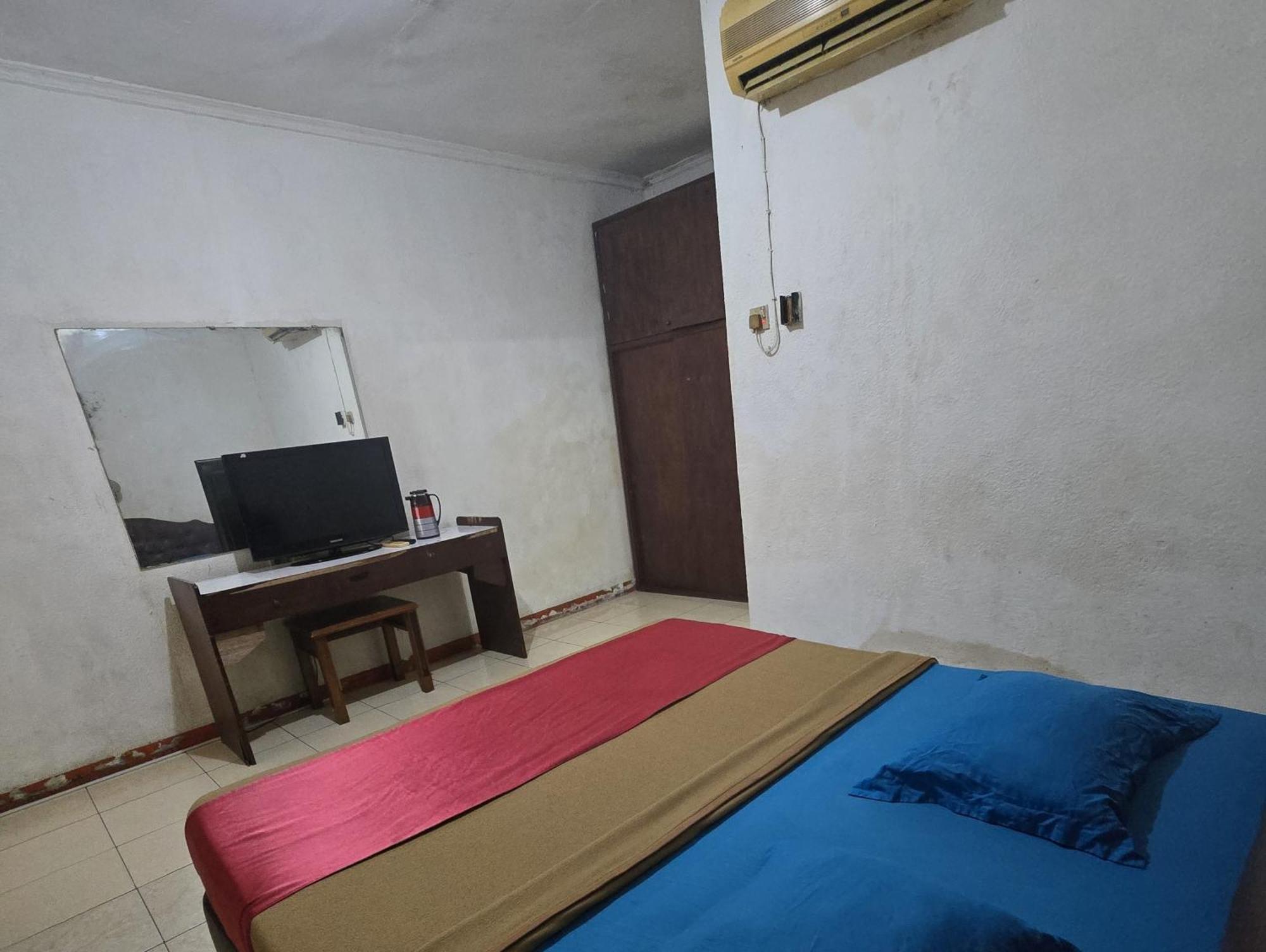 Hotel Royal Juanda Джакарта Екстериор снимка