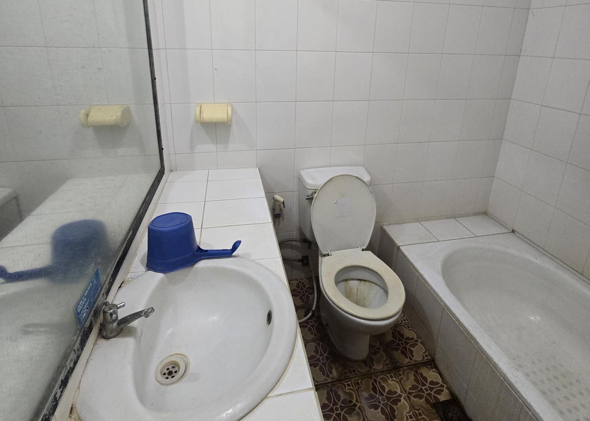 Hotel Royal Juanda Джакарта Екстериор снимка